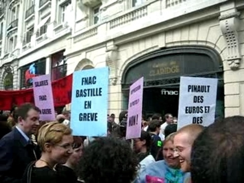 fnac en greve champs elysees