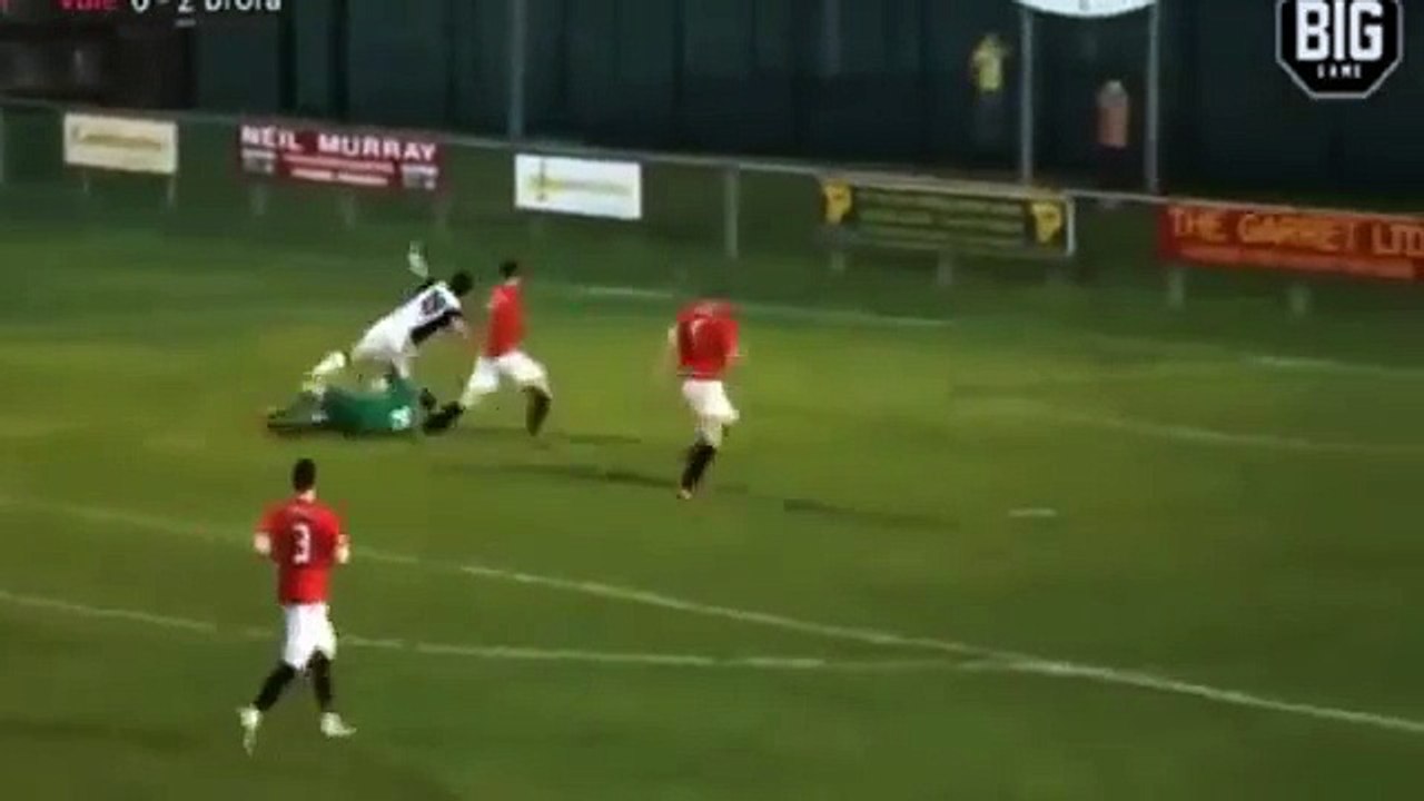 Scottish Footballer’s Horrendous Worst Penalty Miss Ever!