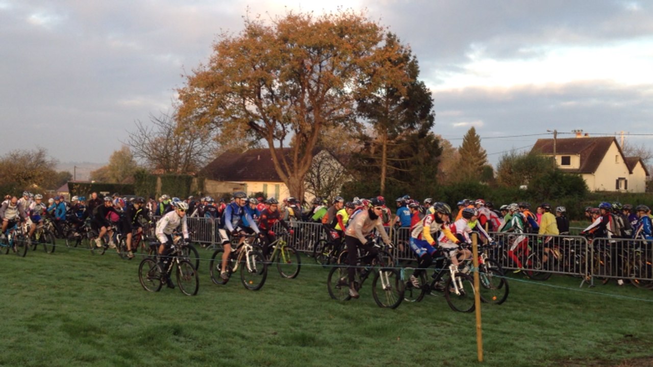 Cross de Montilly