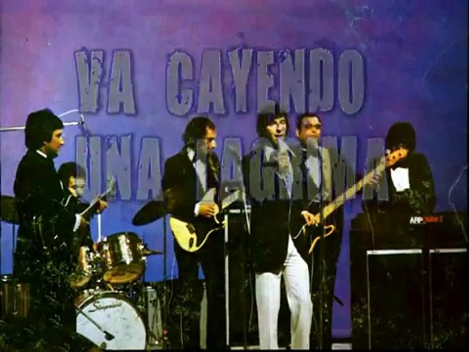 LOS IRACUNDOS Va cayendo una lágrima * EN VIVO