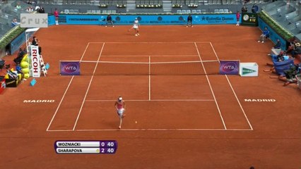 Caroline Wozniacki argument with umpire about Maria Sharapova's serve touch the net