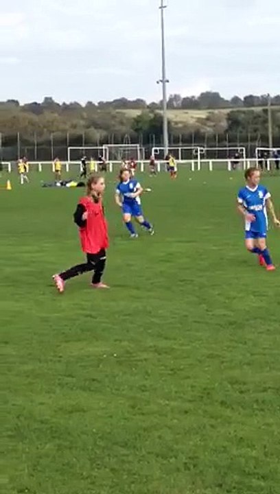 Manon - Centre de Détection Féminin (ARGENCES - 17/10/2005)