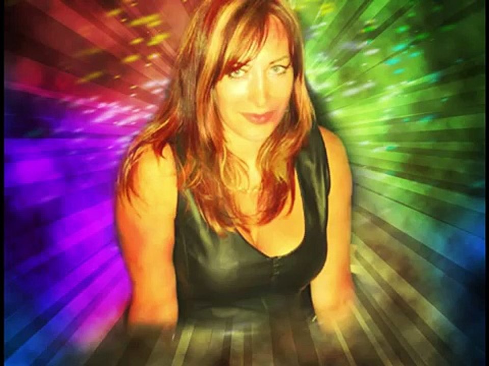 La Javanaise, en reprise chanté par Edwige Min (De Serge Gainsbourg)