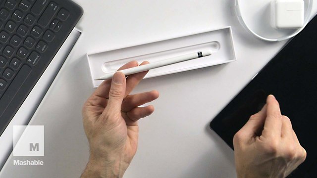 Unboxing the Apple iPad Pro, Apple Pencil & Smart Keyboard