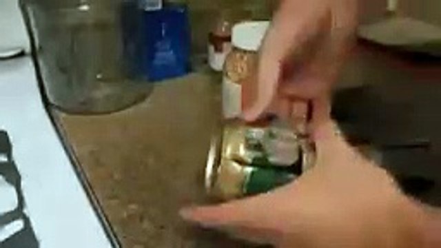 Попкорница из пивной банки