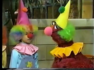 Sesame Street Elmos Fear of Clowns
