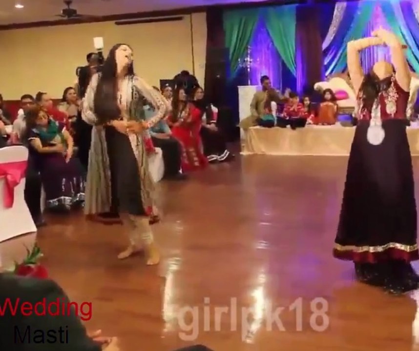 Lahore Wedding Superb Dance On ( Malang Malang) | HD ✔