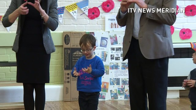 Jeremy Corbyn sings Incy Wincy Spider