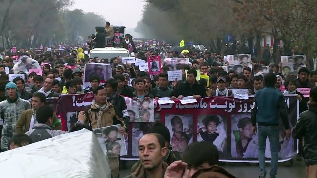 تظاهرة ضخمة في كابول ضد العنف تجاه الاقلية الشيعية