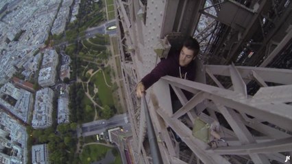 Escalade de la tour eiffel