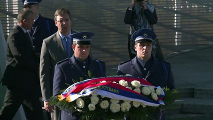 Serbian PM pays respects to Srebrenica victims
