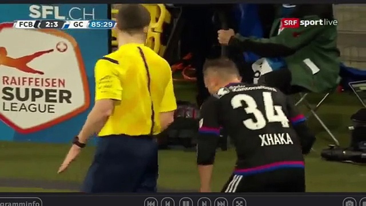 Embolo mostra o que é fair play!