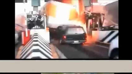 Car Crash Compilation 2014    Horrible Truck Accidents
