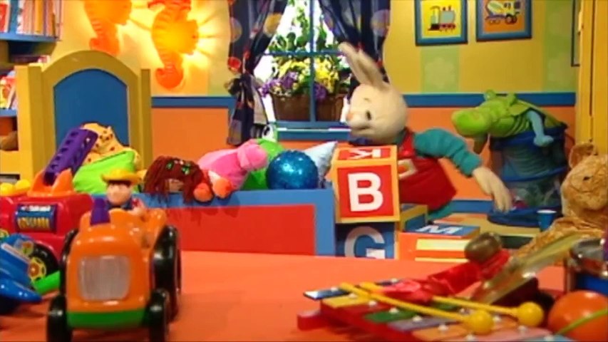 Five | Learning Numbers | Harry the Bunny | BabyFirstTV