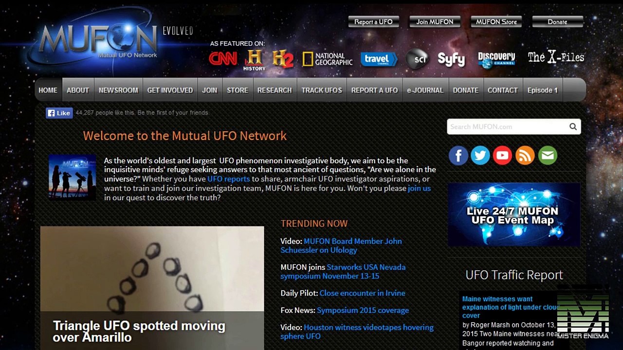 Mars Mysteries: Alien Face Seen On Mars. Just Like The Easter Island Heads. -Alien-