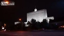 Couple catched inside Russian White House of Parliamet