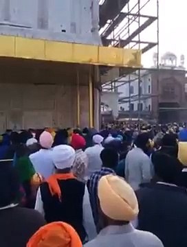 Makkar hiding From Sangat