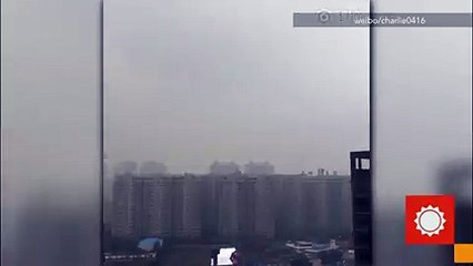 Murky Air Lowers Visibility in Central China -