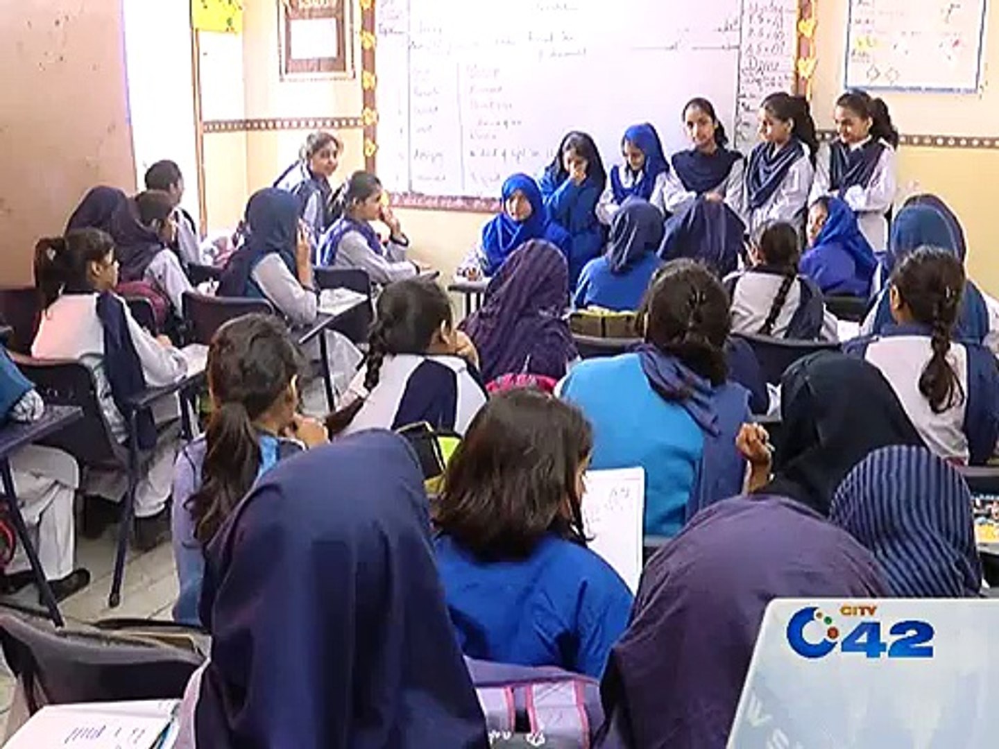 ⁣Schools students appeal to the CM for development of zoo