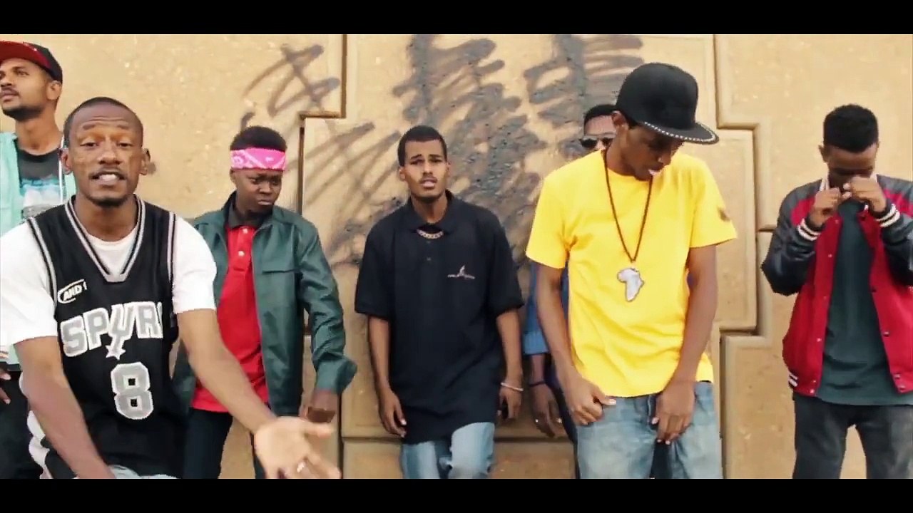 Katy Perry - California Gurls ft. Snoop (Lyric Video)