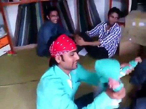 Funny Videos Compilation 2015 _ WhatsApp Videos_ Funny Indian Videos _ Vine Compilation Part 149-keDmPWJjwXg