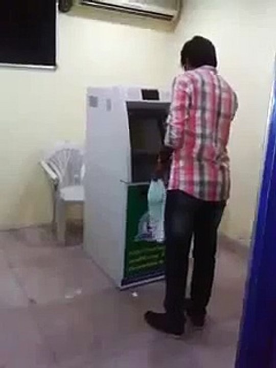 Funny Videos Compilation 2015 _ WhatsApp Videos_ Funny Indian Videos _ Vine Compilation Part 151-_vf2cm2O5Oo