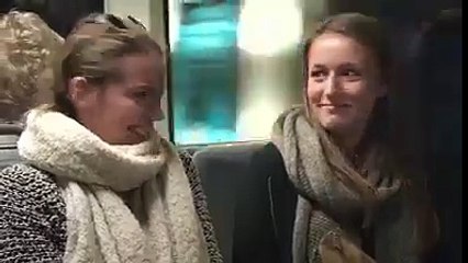 Bulaşıcı izliyorum..