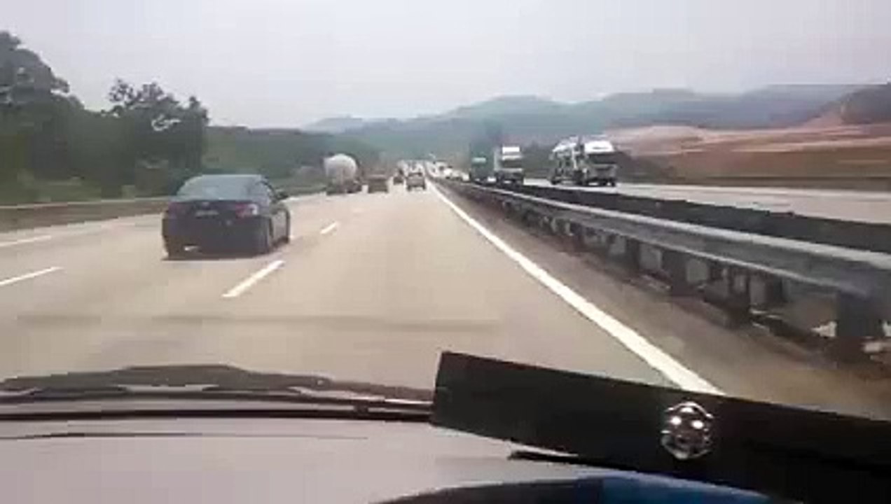 Sleeping in the car - YouTube