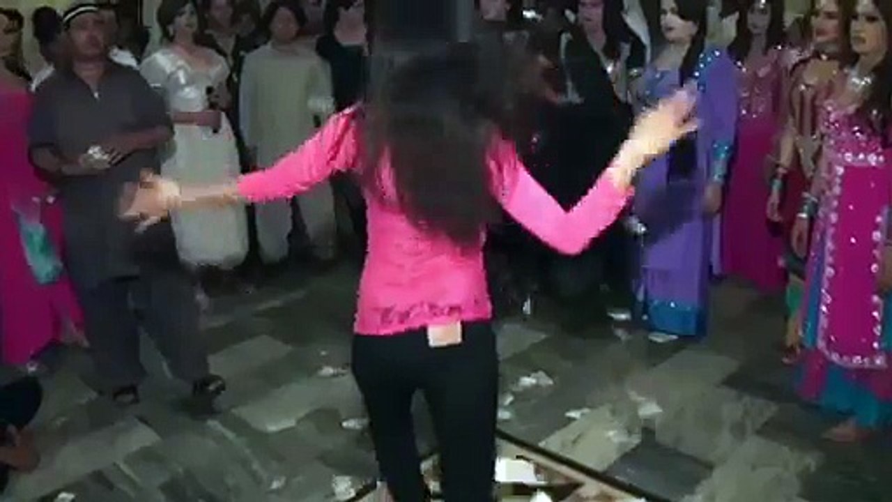Bilo Thumka Laga _ OMG Desy girl