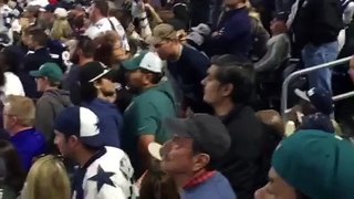 Eagles fan gets knocked out by Cowboys fan