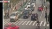RAW: Suspect Drink Driving in Shanghai | Traffic Cop Thrown From Speeding Cars Bonnet
