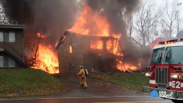 Deadly plane crash - Police- on Ohio plane 'No survivors'