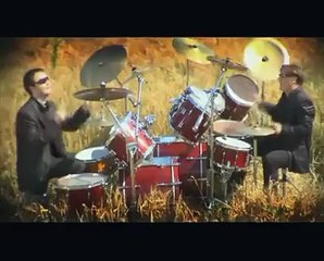 Karolina Goceva, Garo & Brothers Tavitjan - Dafino vino crveno (Official video)