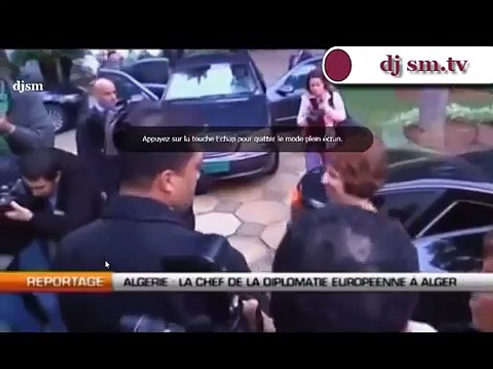 une femme ignore la main de président algérien bouteflika