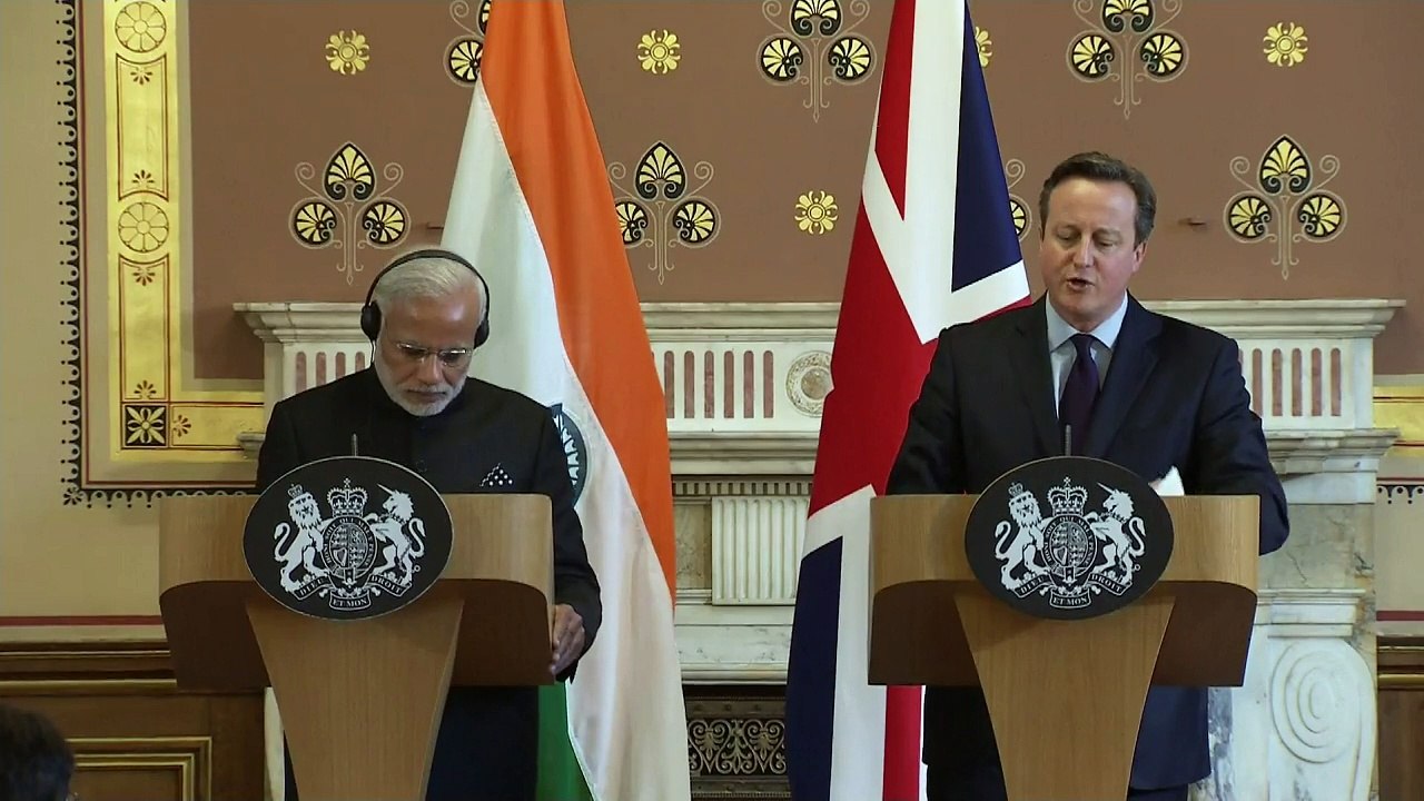 India signs civil nuclear agreement with Britain