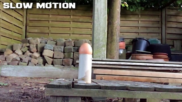 SLOW MOTION - EGG EXPLOSION @ 300 FPS