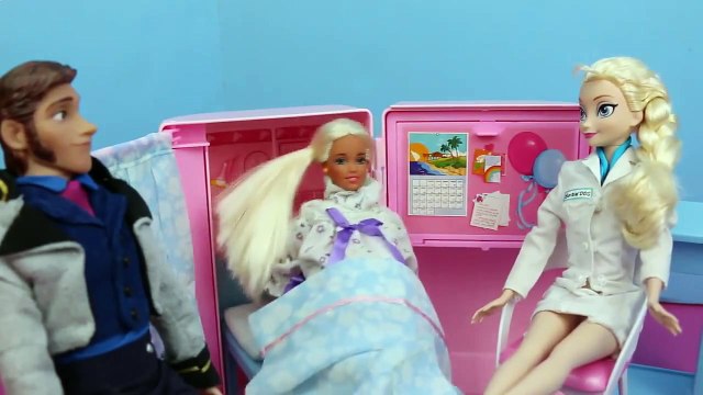 Barbie Pregnant ❤ Baby Birth Story 3 Doctor Elsa Disney Frozen Prince Hans Baby Delivery
