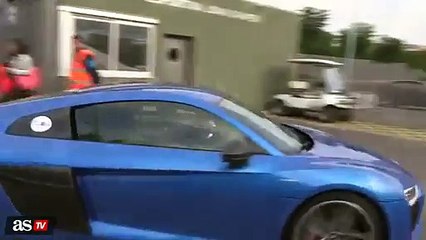 Messi with his new Audi R8
