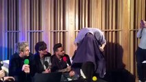 Harry Styles towel One Direction Radio 1 Live Lounge   #1DR1LiveLounge