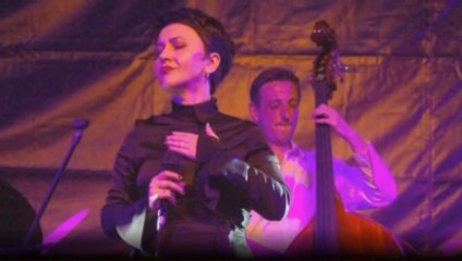 Amira Medunjanin - Stade se cvijeće rosom kititi