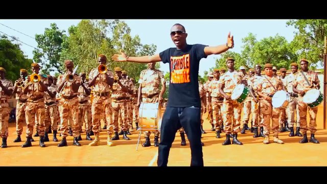 IBA ONE feat SIDIKI DIABATE-ALLAH BE MALI FAI by 8.8 PROD