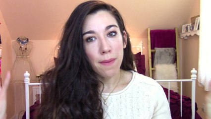 Mom Approved Makeup for the Holidays | HerDaily