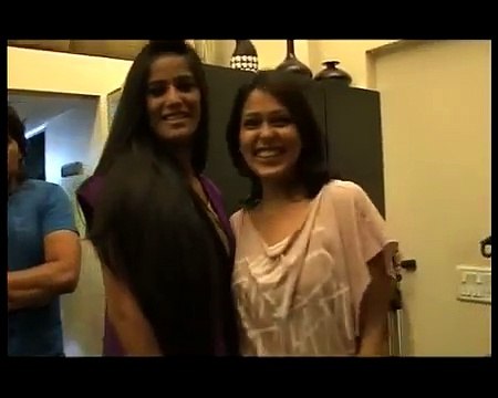 Hot Sexy Poonam Pandey in BIKNI PHOTOSHOOT For New Bollywood Movie- NASHA