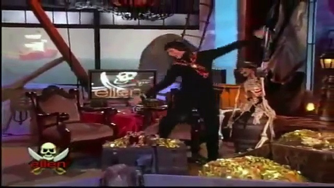 Artie Lange Discusses Howard Stern & Ellen DeGeneres 10-22-2015