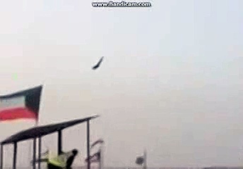 Amazing Pakistan Pilot Skills with JF-17 Thunder in Dubai