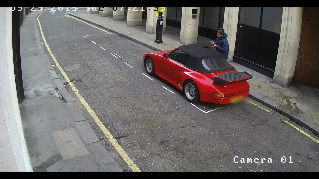 Il tente de voler une Porsche en pleine rue à Londres