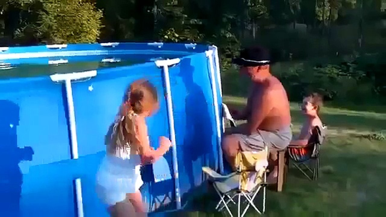 Папа плохому не научит))