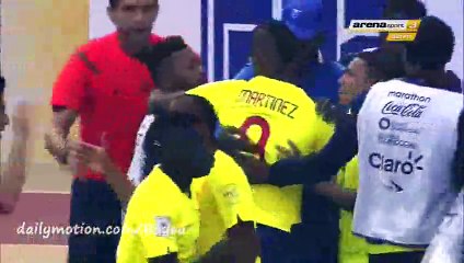 Martinez Goal - Ecuador 2-1 Uruguay - 12-11-2015