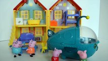 pepa Pig George da Familia Peppa Pig Fazendo Submarino Para conhecer fundo Do Mar!!! Em Portugu