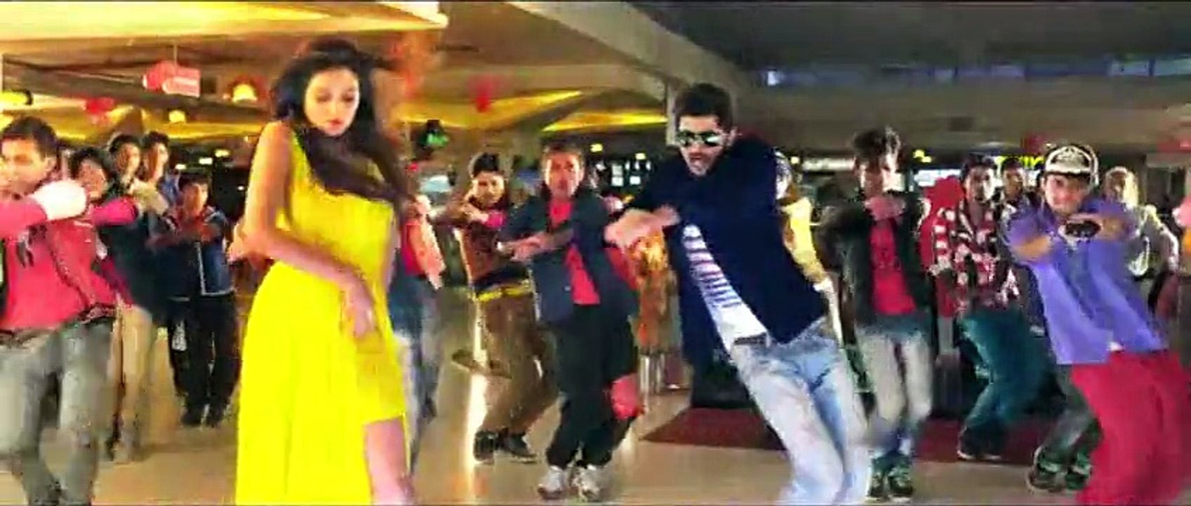 BR || Action (Bengali Movie) - Chicken Tandoori - Om –Nusrat | HD